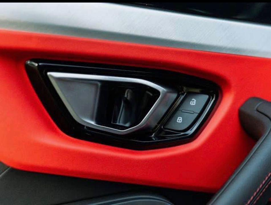 2020 Lamborghini Urus