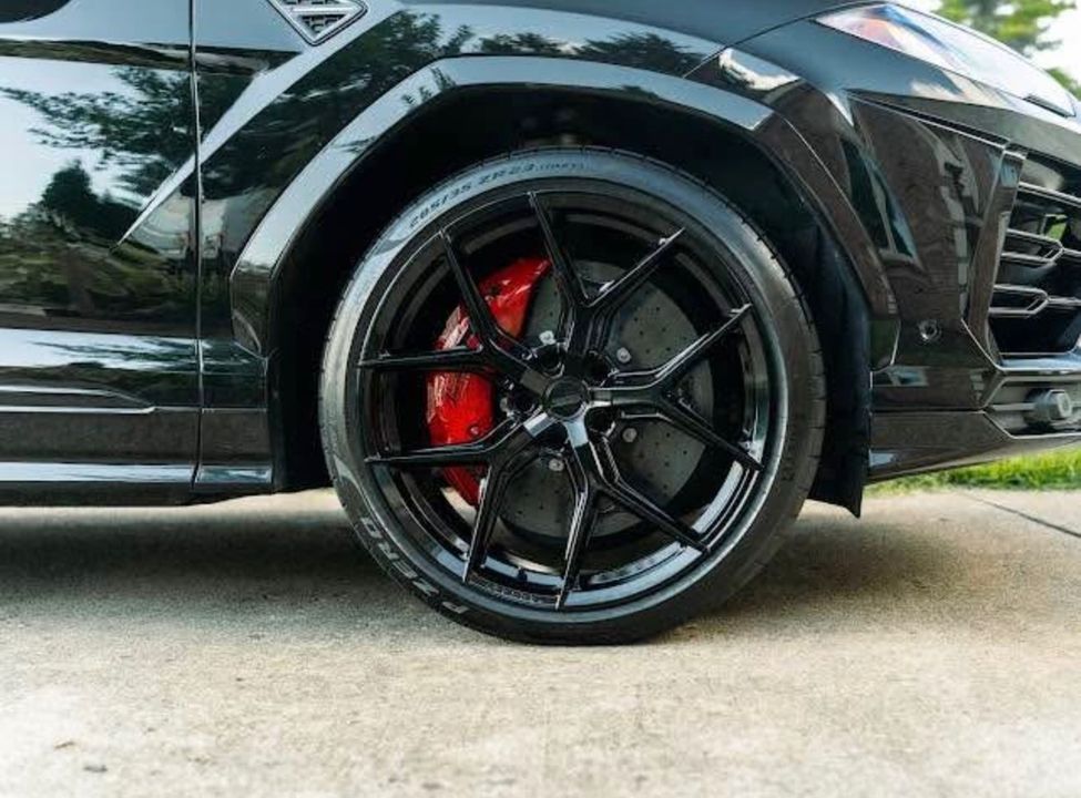 2020 Lamborghini Urus