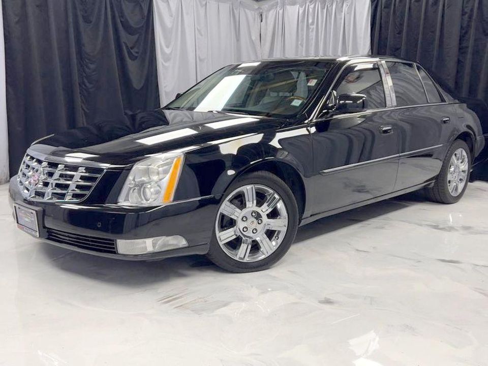 2011 Cadillac DTS