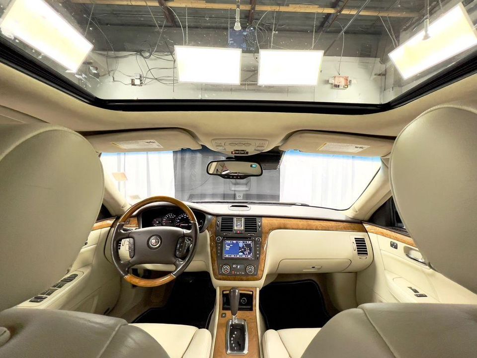 2011 Cadillac DTS