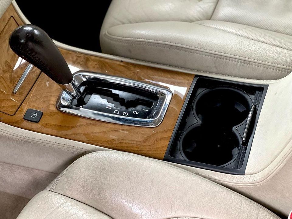 2011 Cadillac DTS