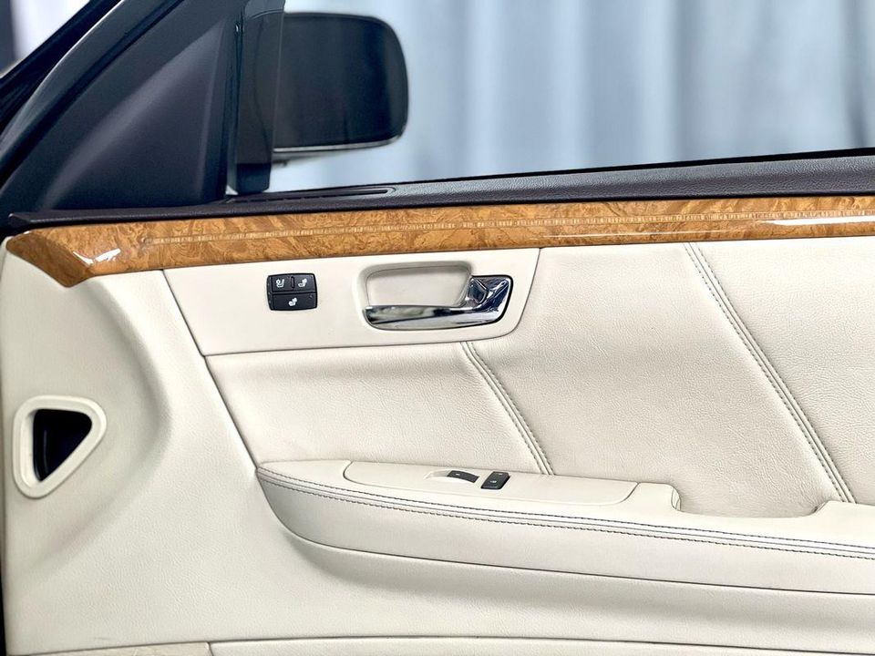 2011 Cadillac DTS