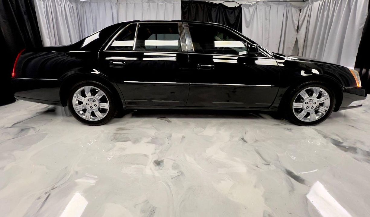 2011 Cadillac DTS