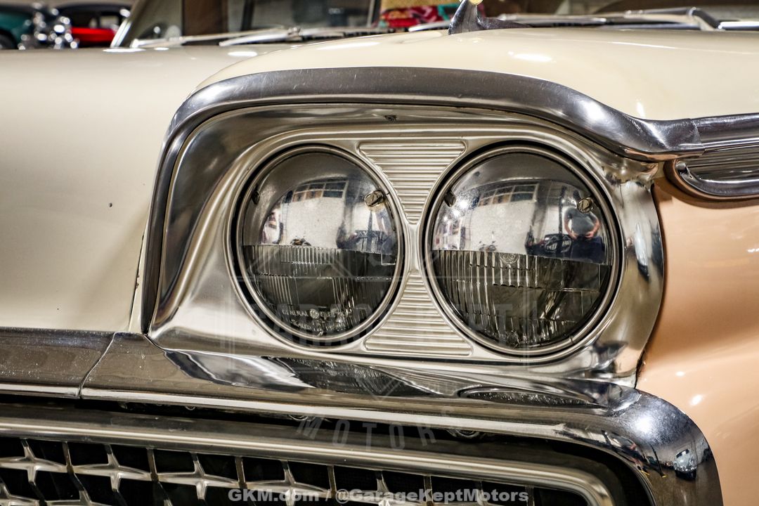1959 Ford Fairlane