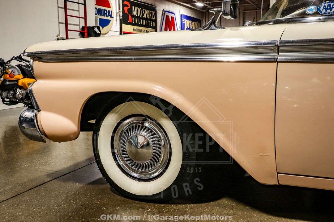 1959 Ford Fairlane