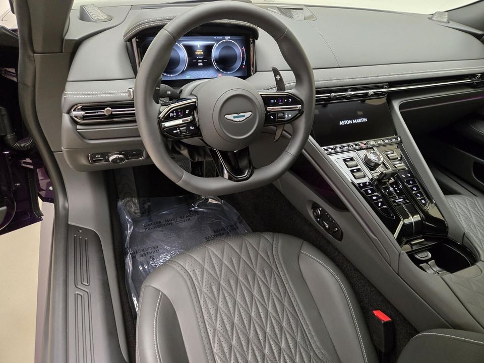 2025 Aston Martin DB12