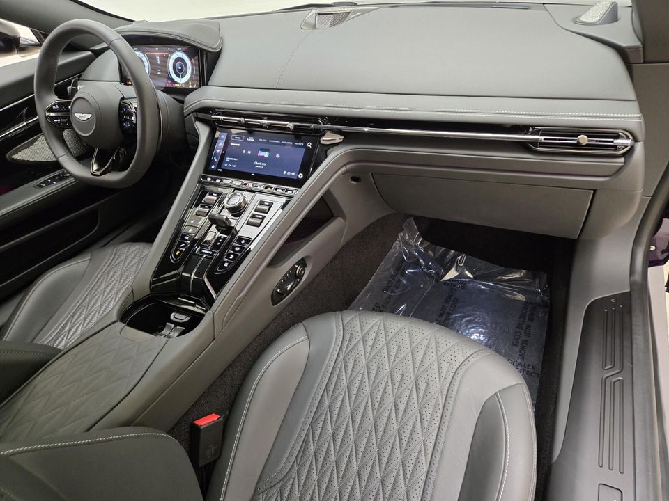 2025 Aston Martin DB12