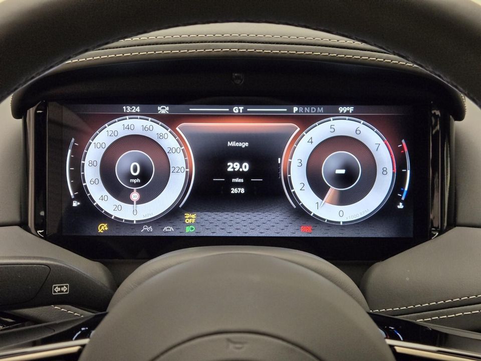 2025 Aston Martin DB12
