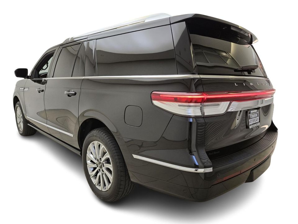 2022 Lincoln Navigator