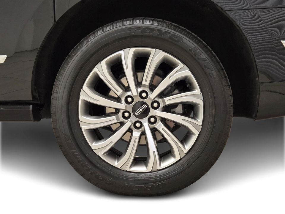 2022 Lincoln Navigator