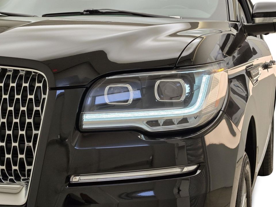 2022 Lincoln Navigator
