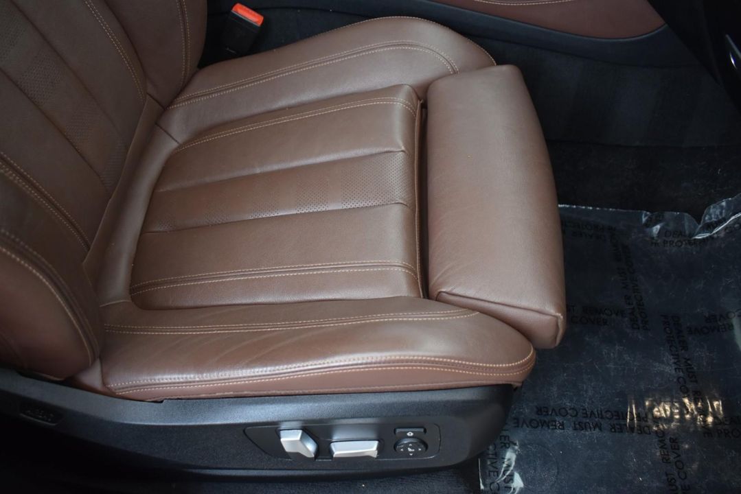 2019 BMW X5 xDrive40i Sports Activity w/M Sport Pkg, Coffee, Vernasca Leather Uphols