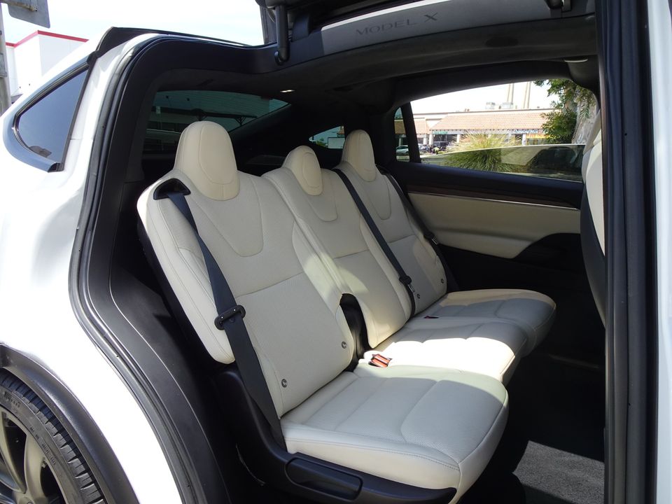 2022 Tesla Model X