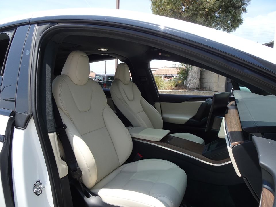 2022 Tesla Model X