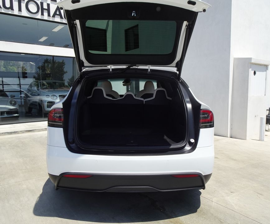 2022 Tesla Model X