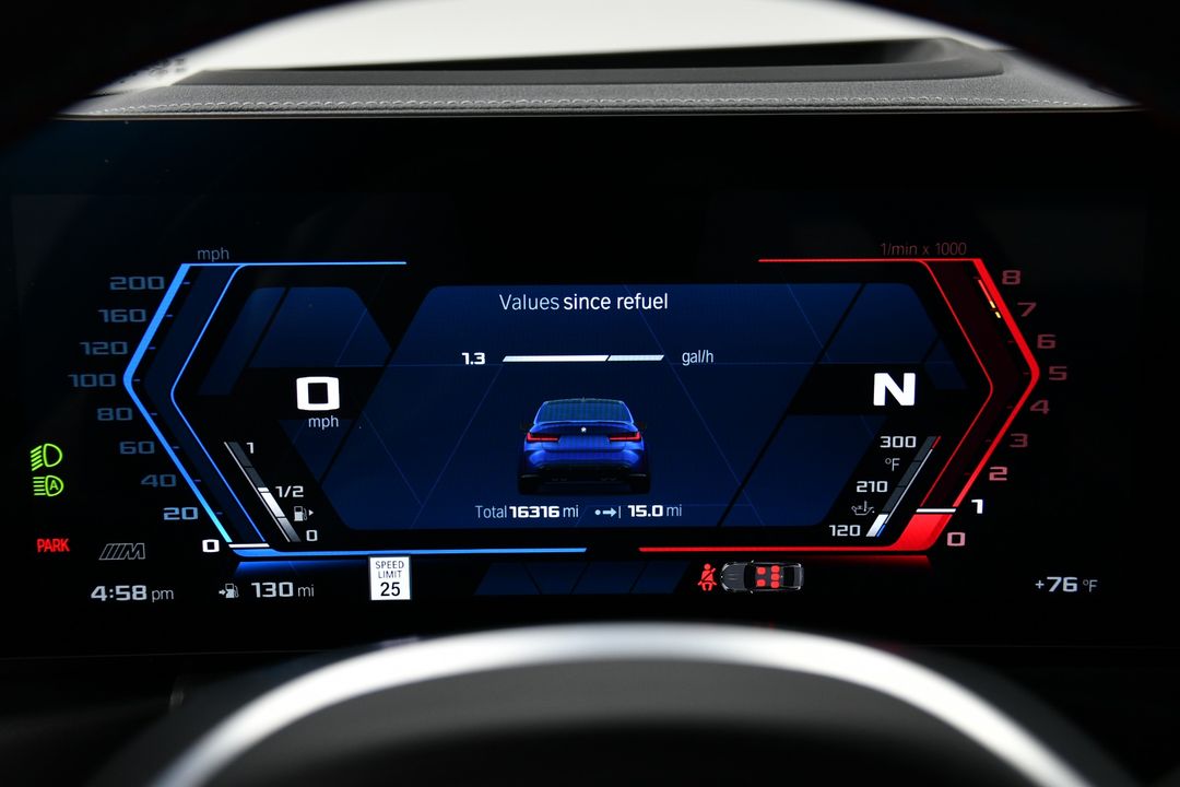 2023 BMW M3