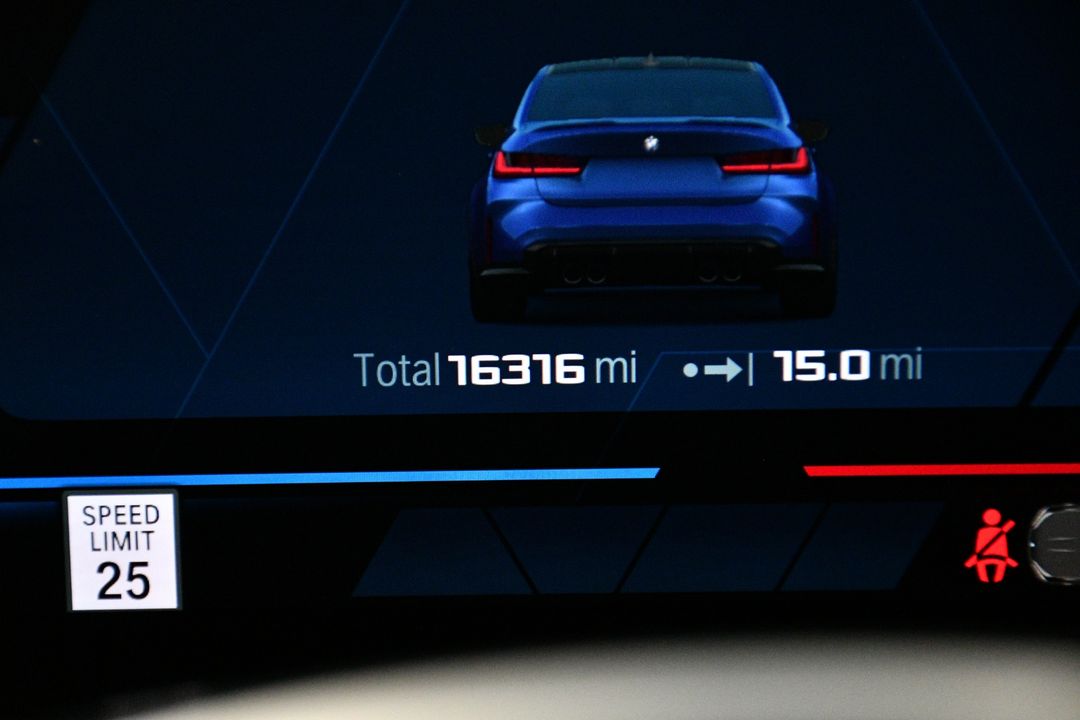 2023 BMW M3