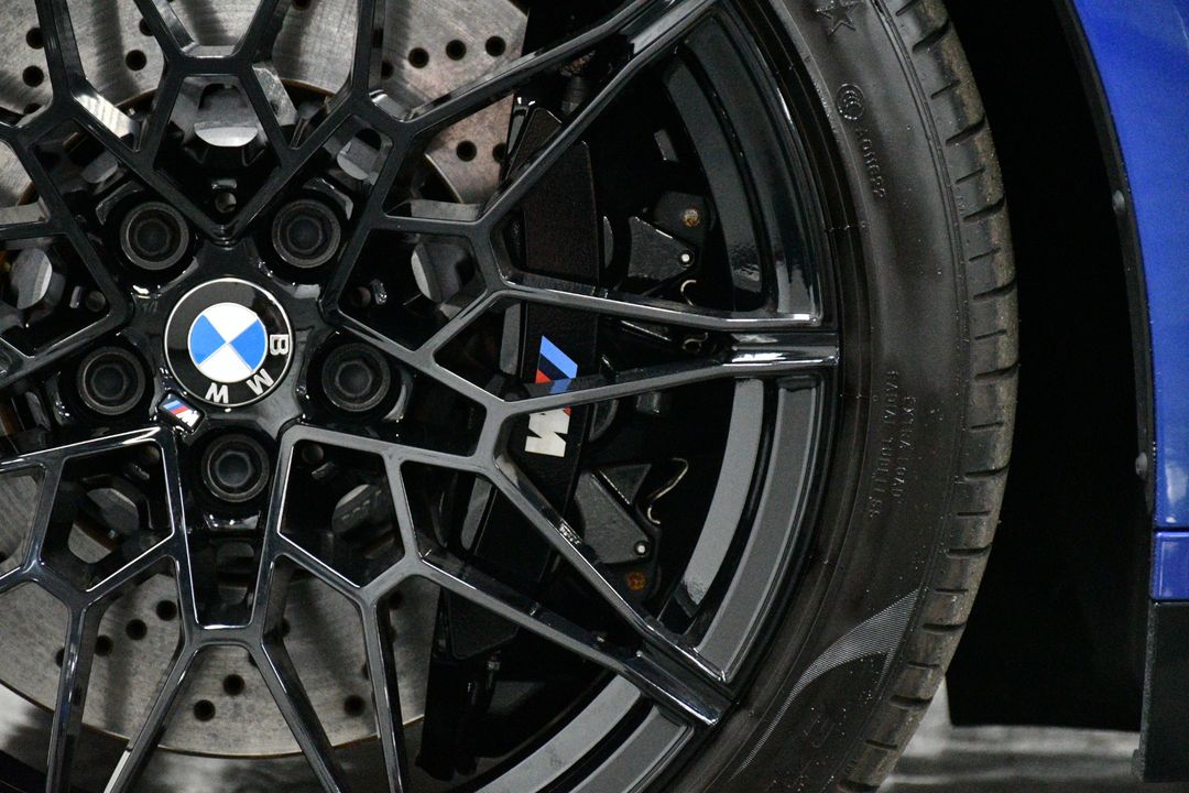 2023 BMW M3