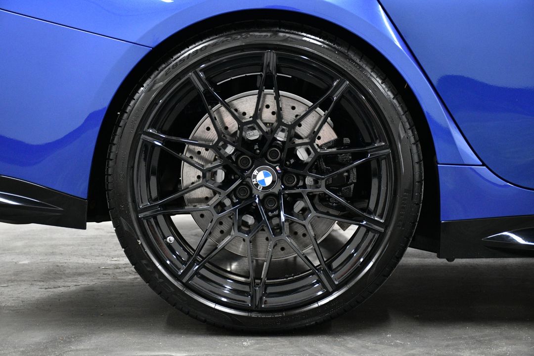 2023 BMW M3