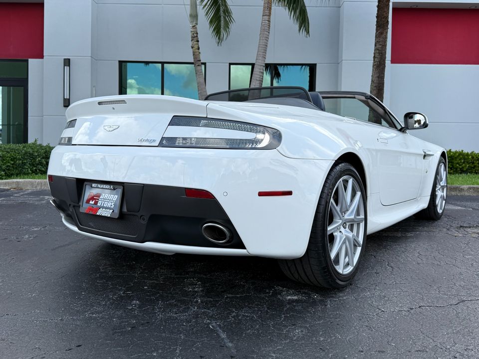 2014 Aston Martin V8 Vantage