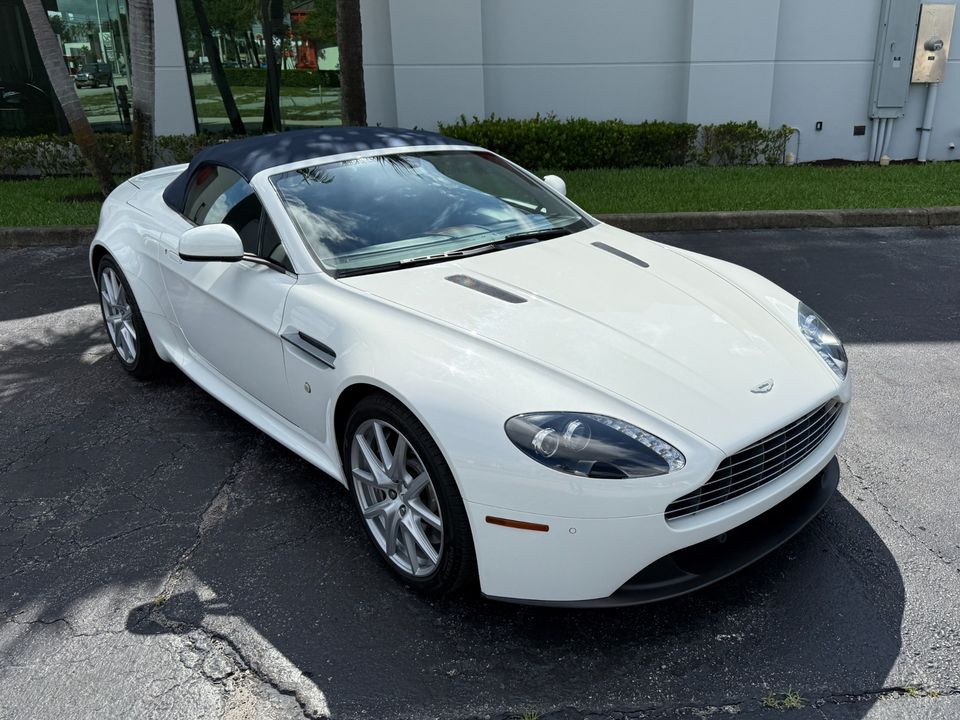 2014 Aston Martin V8 Vantage