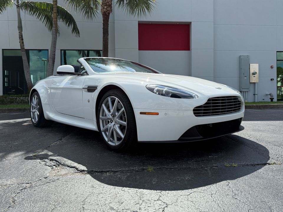 2014 Aston Martin V8 Vantage