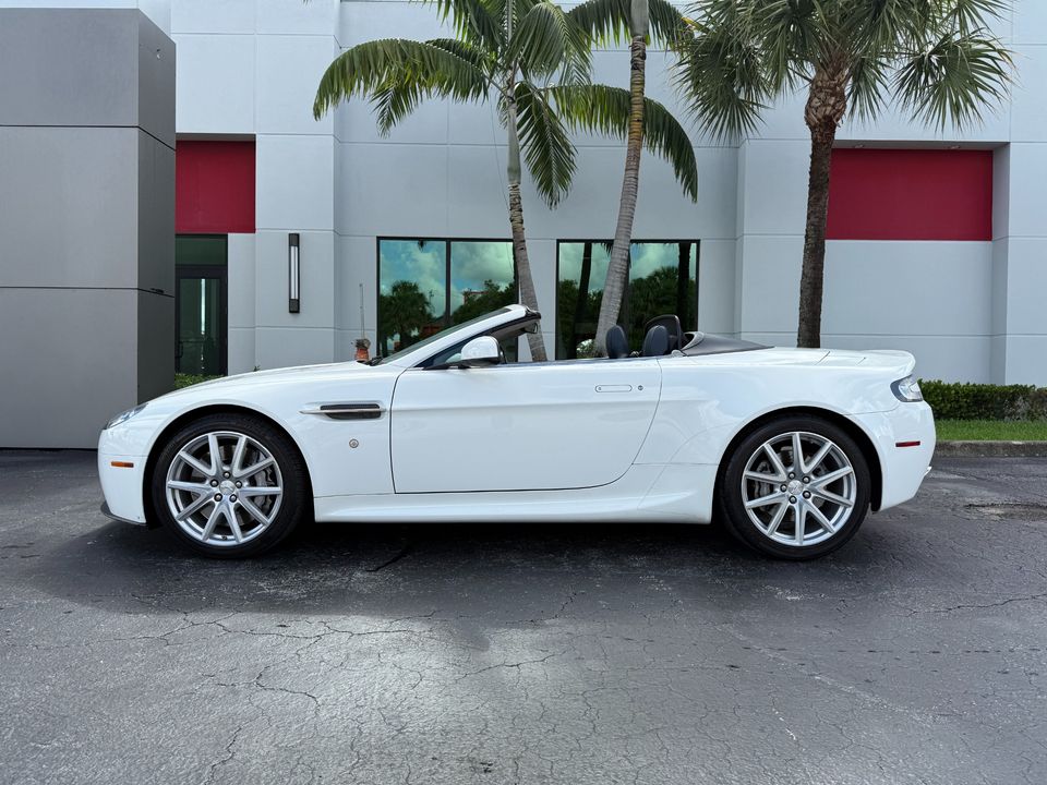 2014 Aston Martin V8 Vantage