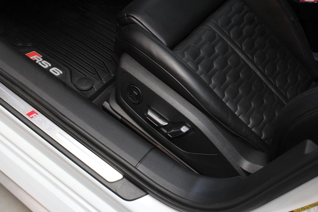 2023 Audi RS 6 Avant