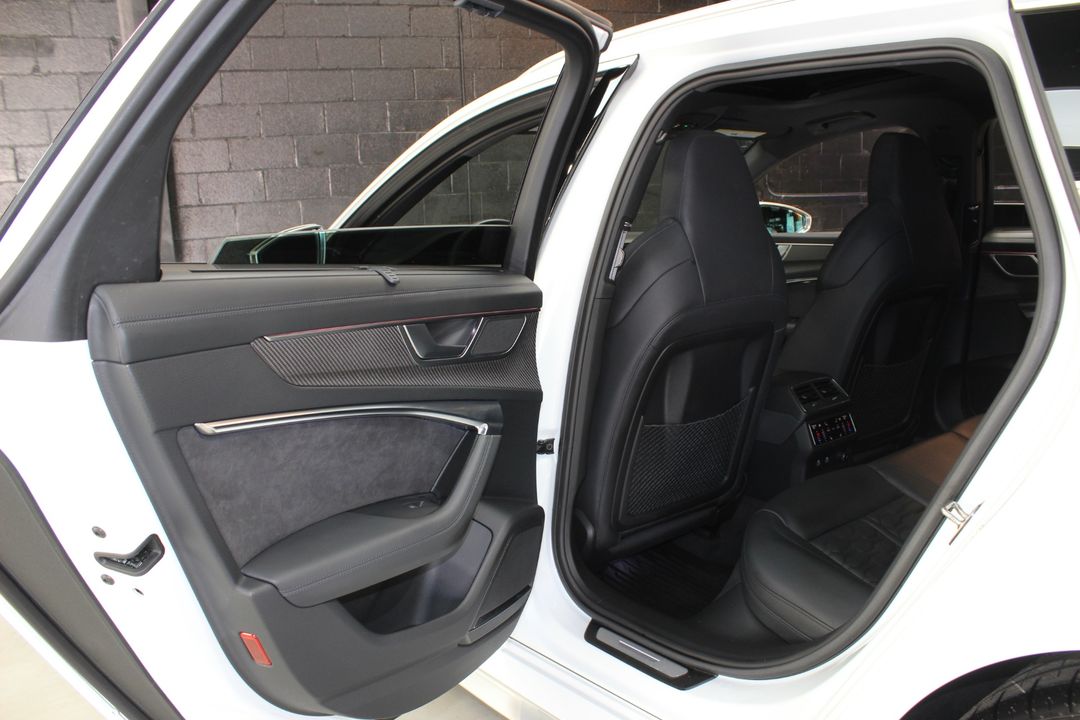 2023 Audi RS 6 Avant