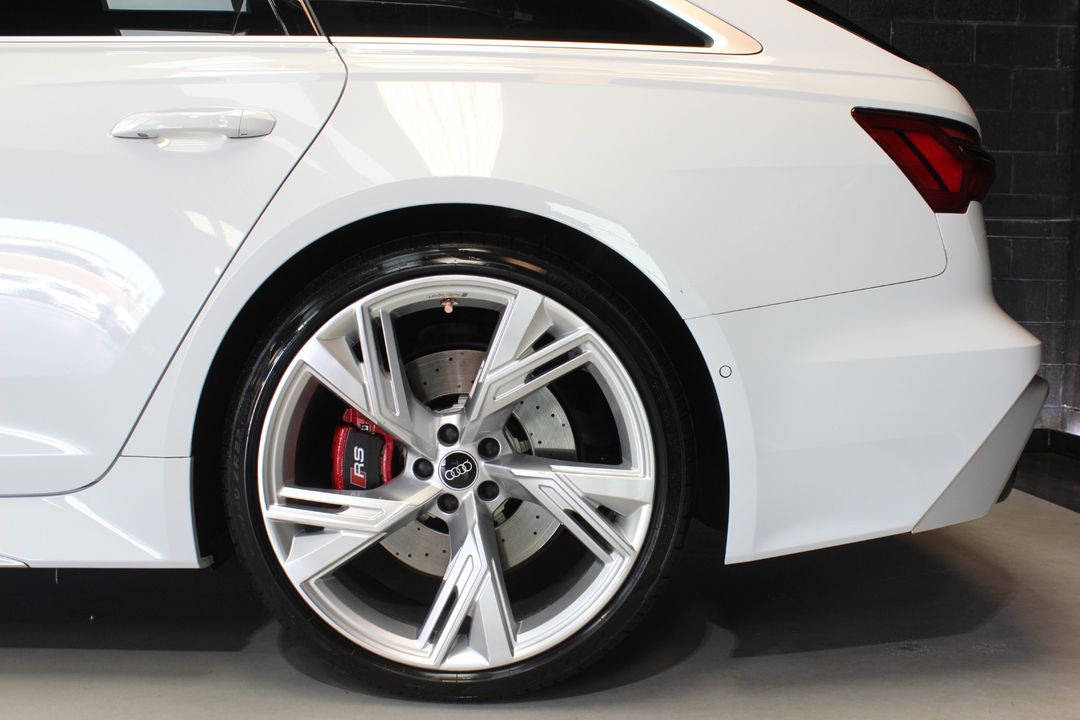 2023 Audi RS 6 Avant