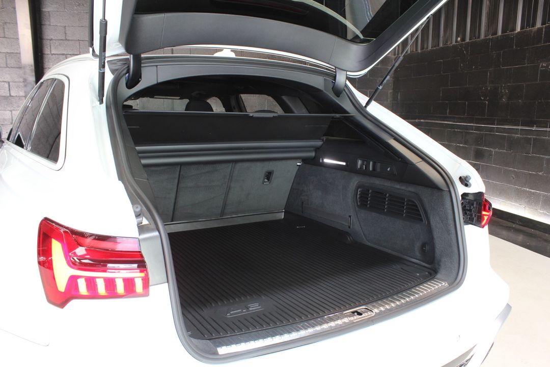 2023 Audi RS 6 Avant