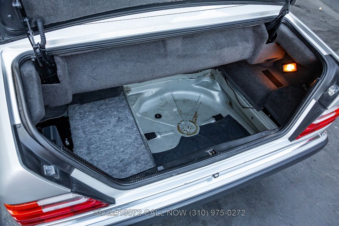 1993 Mercedes-Benz 300CE