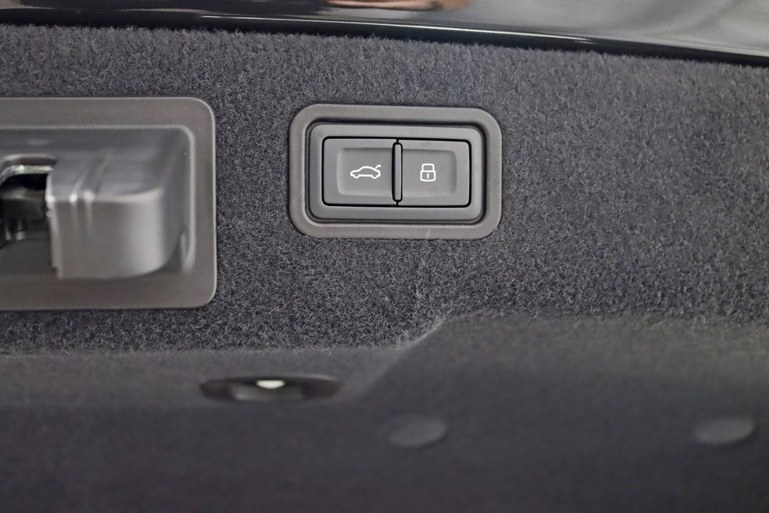 2021 Audi A8 L