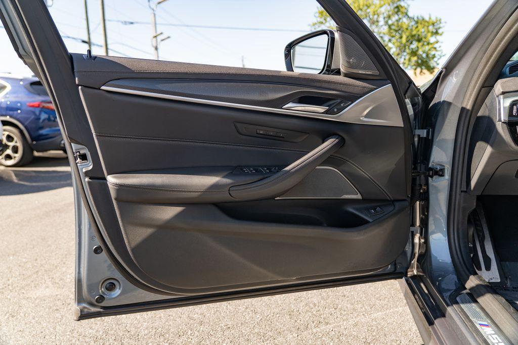 2022 BMW 5 Series