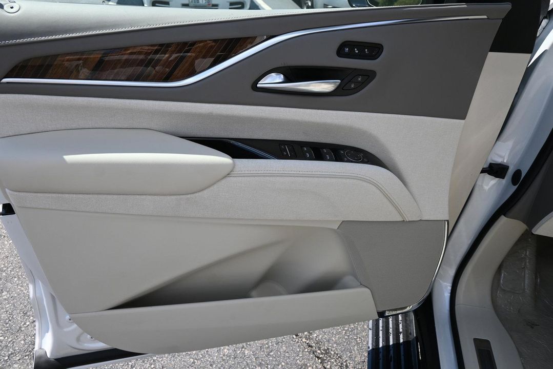 2022 Cadillac Escalade ESV