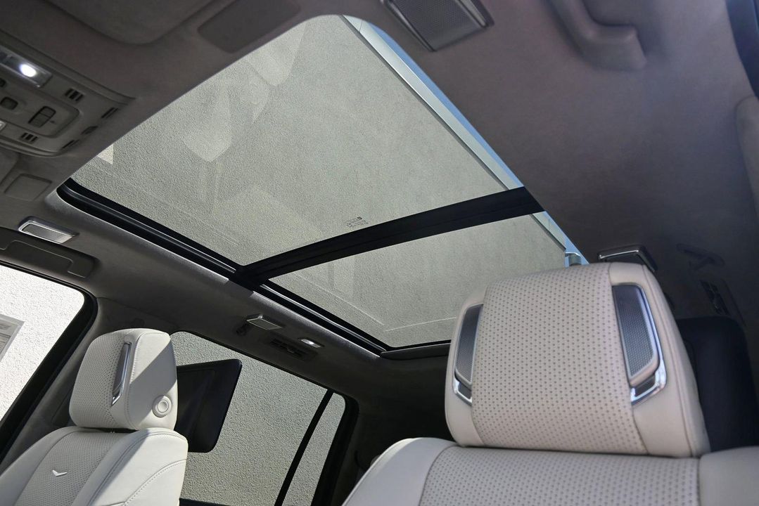 2022 Cadillac Escalade ESV