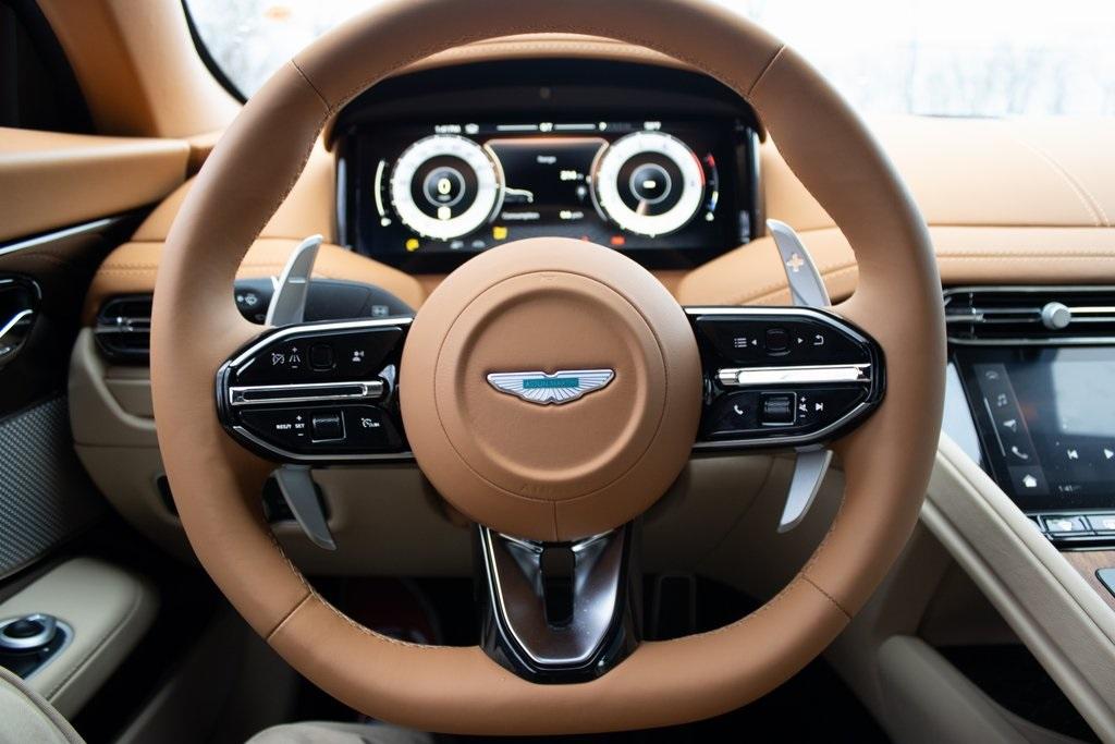 2025 Aston Martin DB12