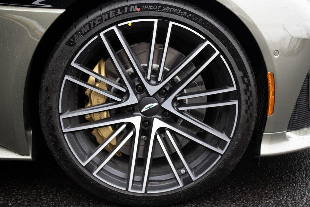 2025 Aston Martin DB12