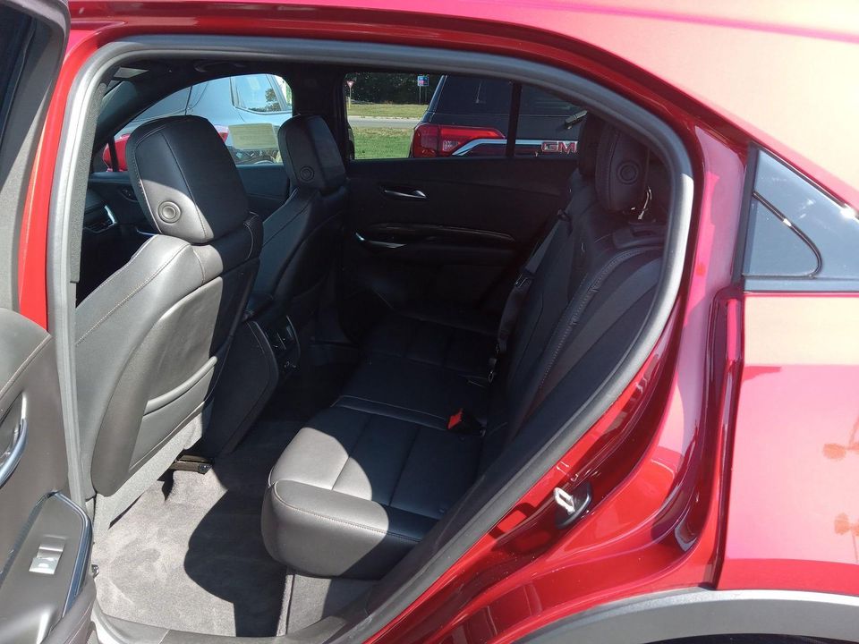 2023 Cadillac XT4