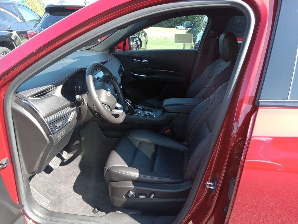 2023 Cadillac XT4