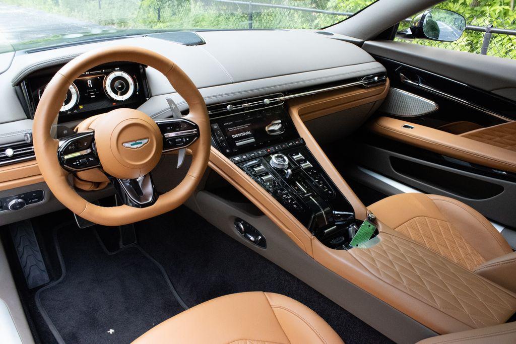 2024 Aston Martin DB12