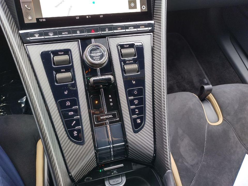 2024 Aston Martin DB12