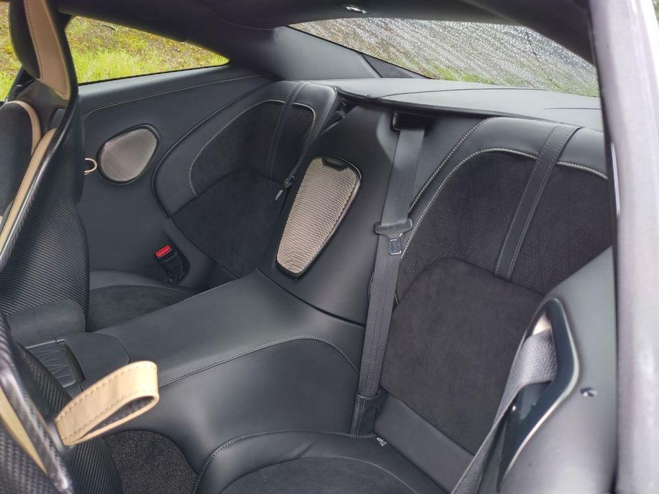 2024 Aston Martin DB12