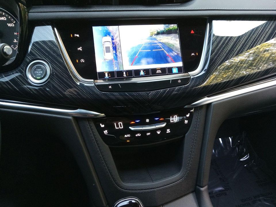 2024 Cadillac XT6