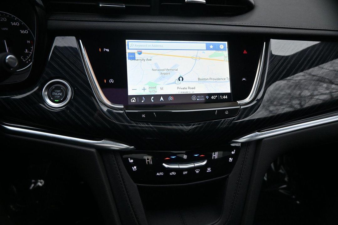 2024 Cadillac XT6