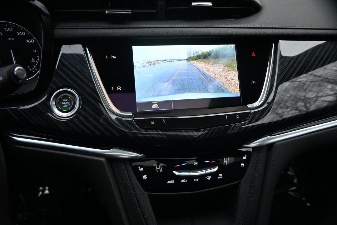 2024 Cadillac XT6