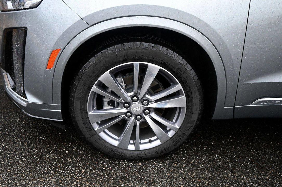 2024 Cadillac XT6