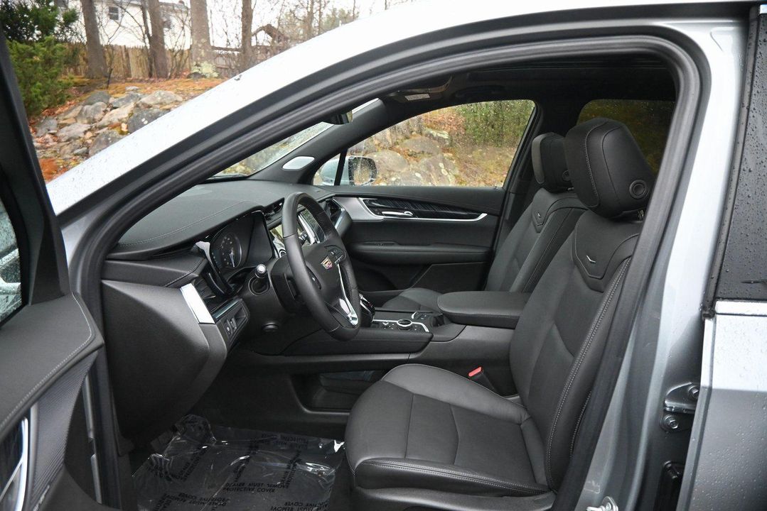 2024 Cadillac XT6