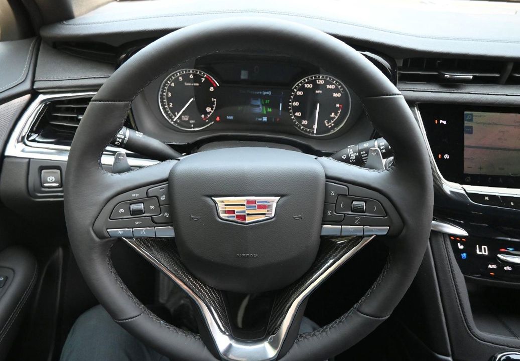 2024 Cadillac XT6