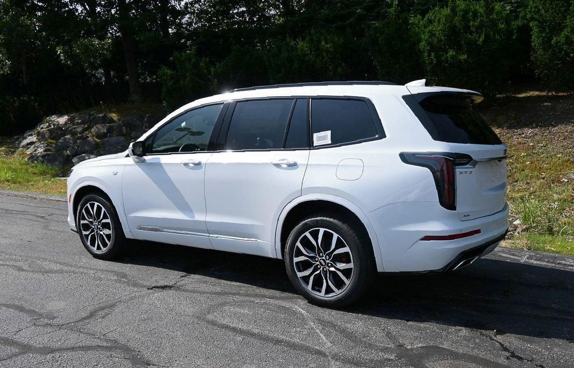 2024 Cadillac XT6
